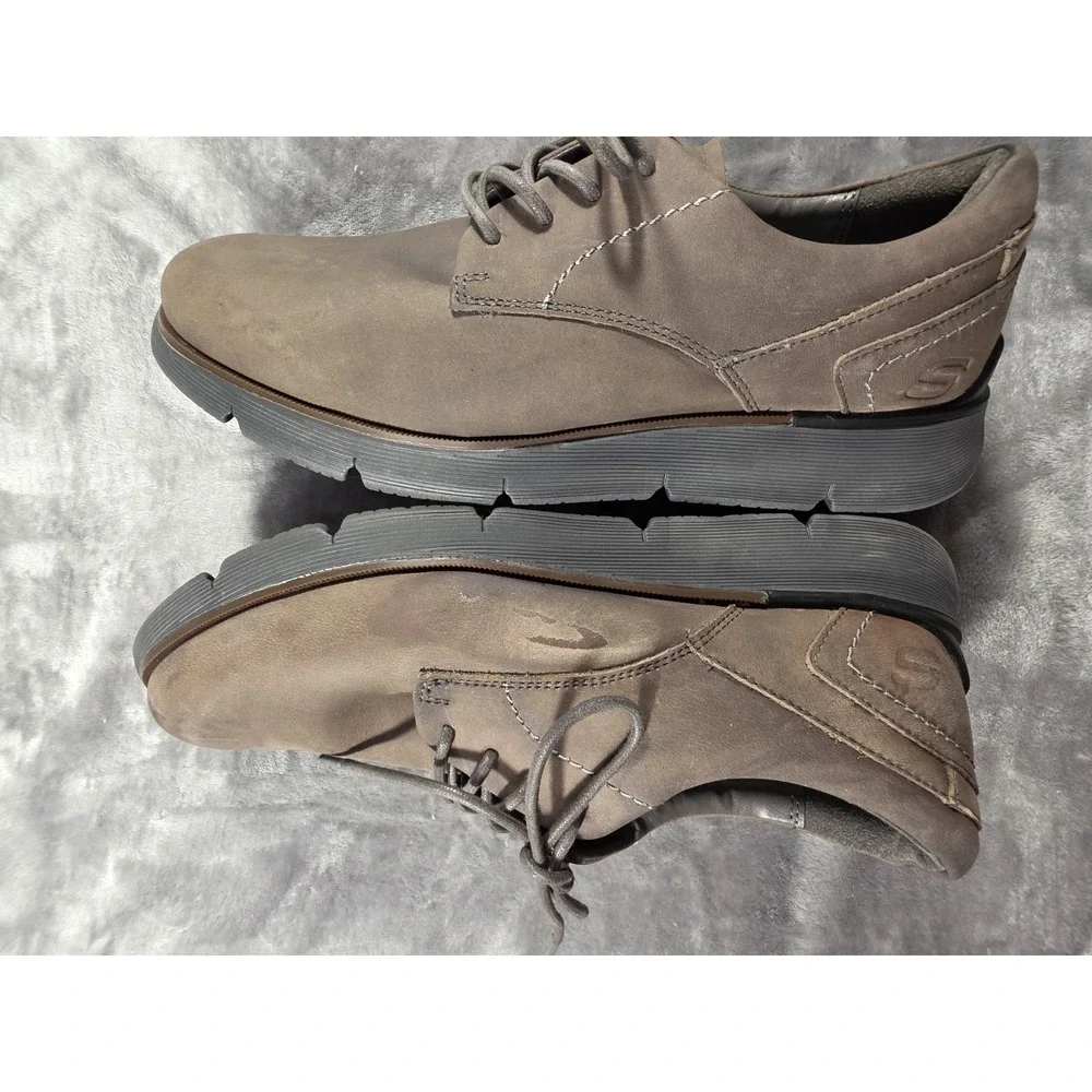 SKECHERS AUGUSTINO CARANO Brown Leather Oxford Shoes, Men's Size 9‎